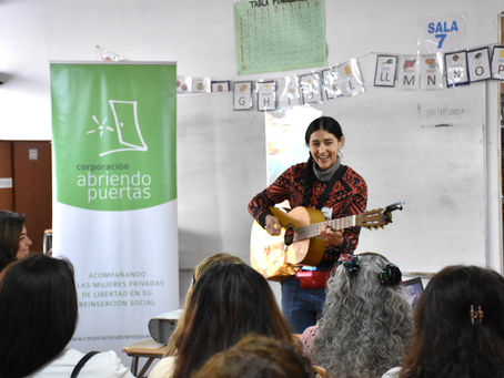 Envejeciendo con Dignidad: Adultas Mayores Privadas de Libertad